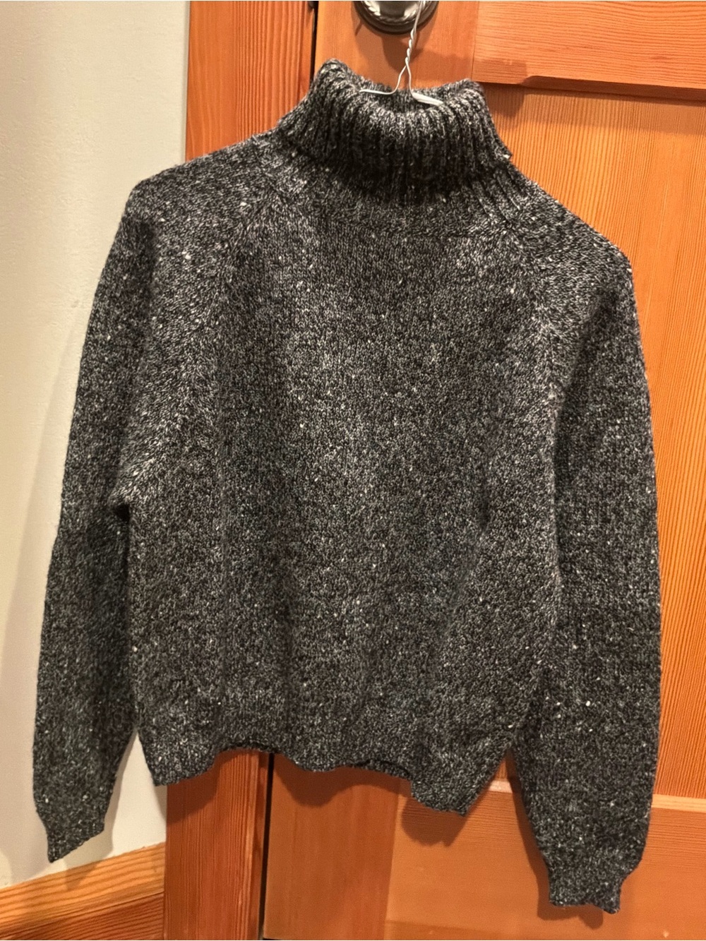 GAP Charcoal Speckled Turtleneck Pullover